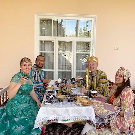 Munis Hotel Samarkand Buitenkant foto